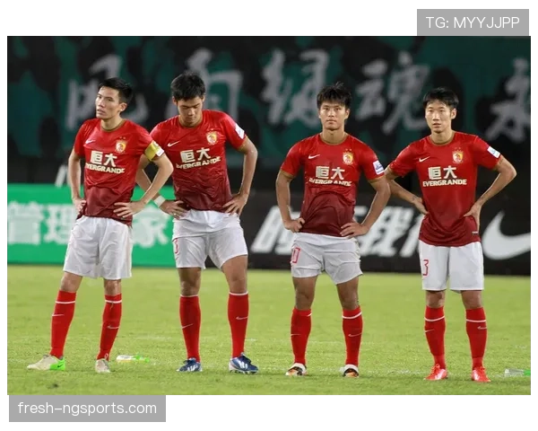 广州足球俱乐部中甲联赛展现韧性,年轻阵容逐步适应比赛节奏 广州足球俱乐部中甲联赛展现韧性,年轻阵容逐步适应比赛节奏